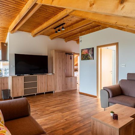 Bed&Breakfast Vinarija Coner Belovár Kültér fotó