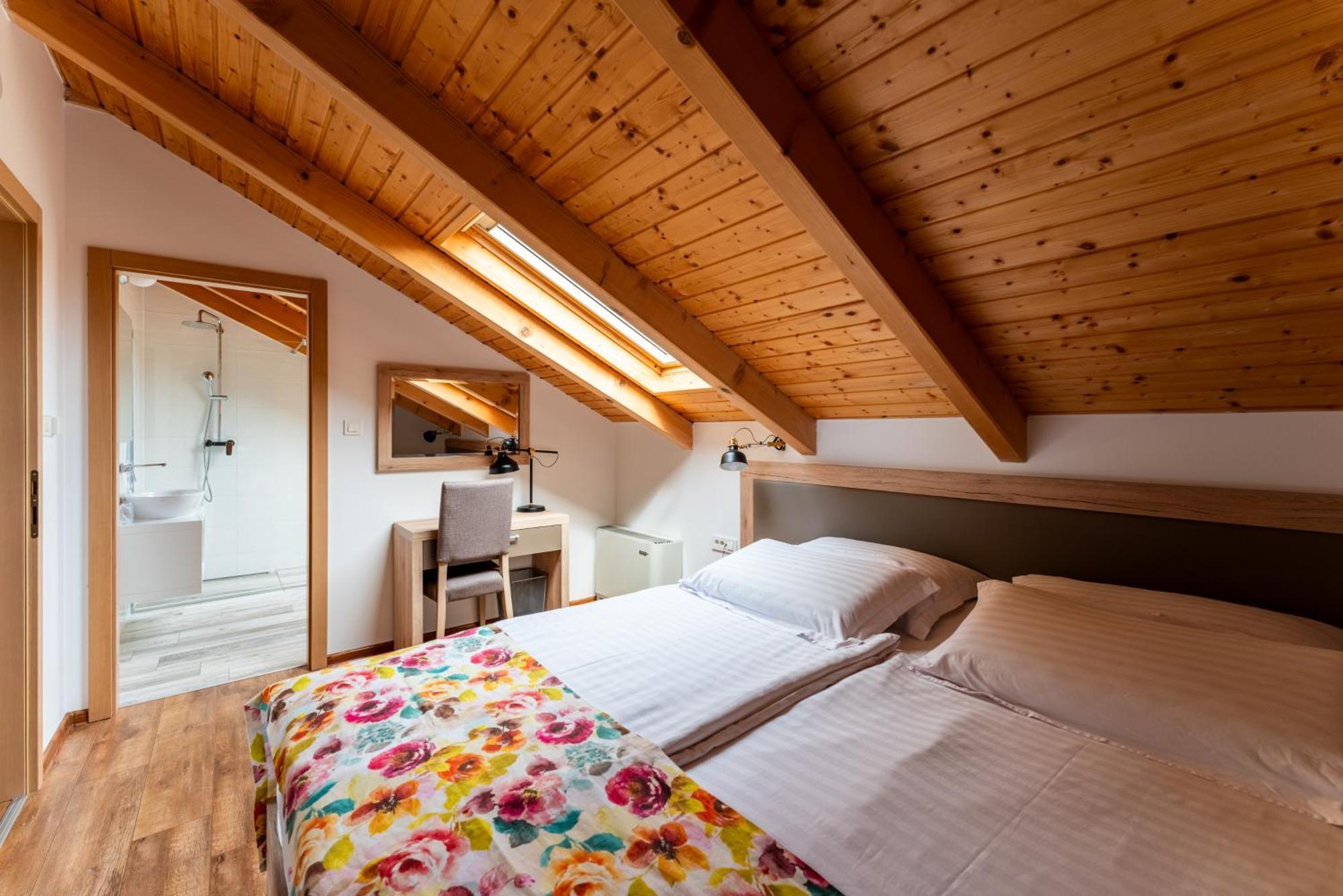 Bed&Breakfast Vinarija Coner Belovár Kültér fotó