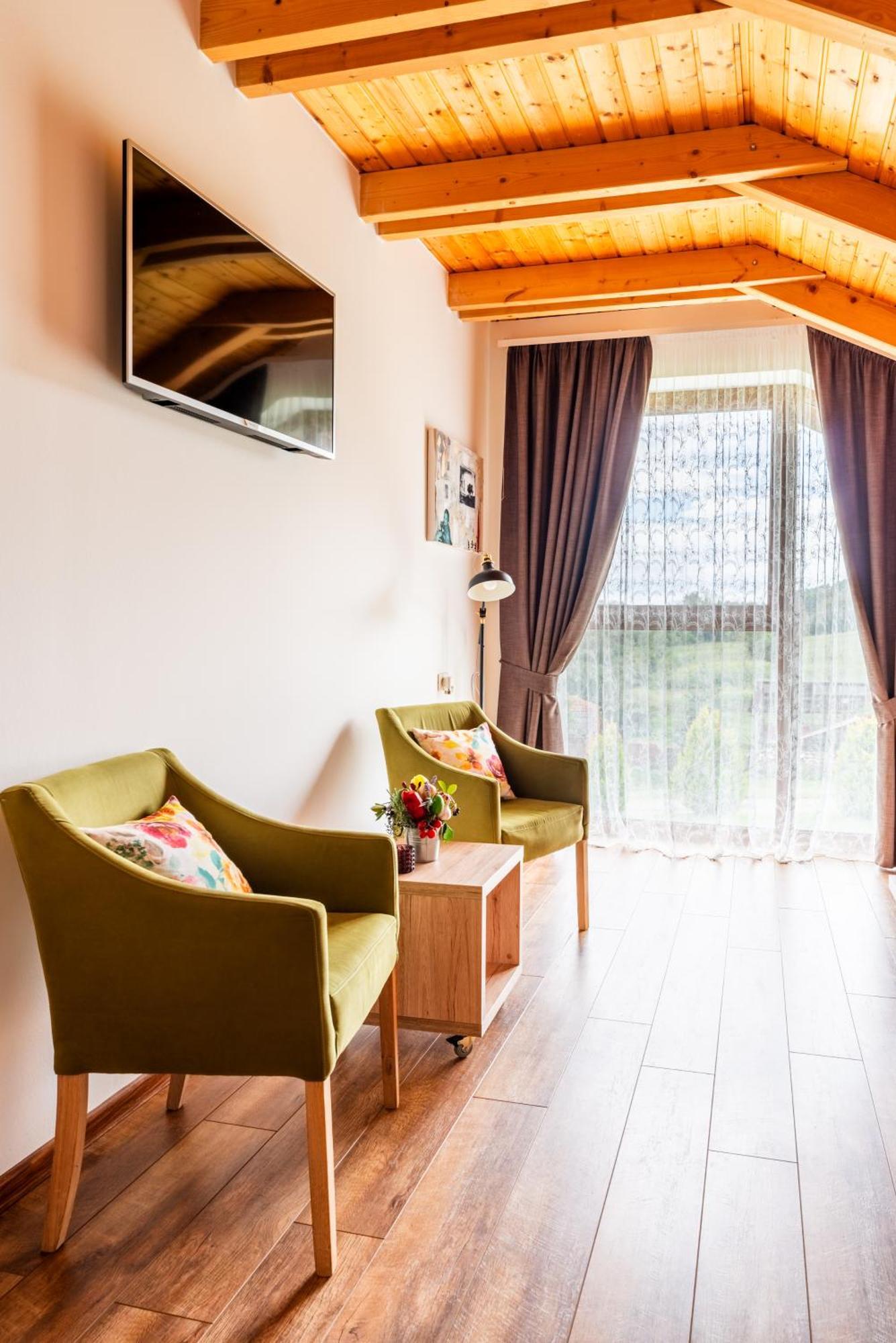 Bed&Breakfast Vinarija Coner Belovár Kültér fotó