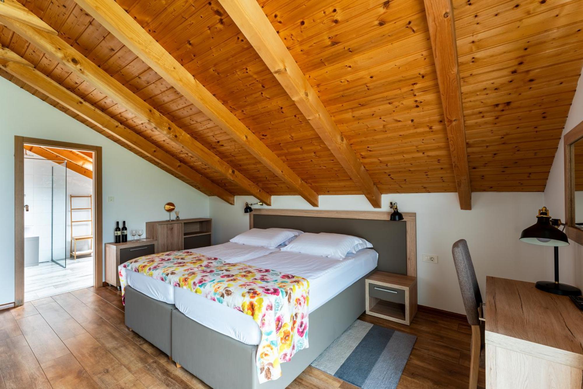 Bed&Breakfast Vinarija Coner Belovár Kültér fotó