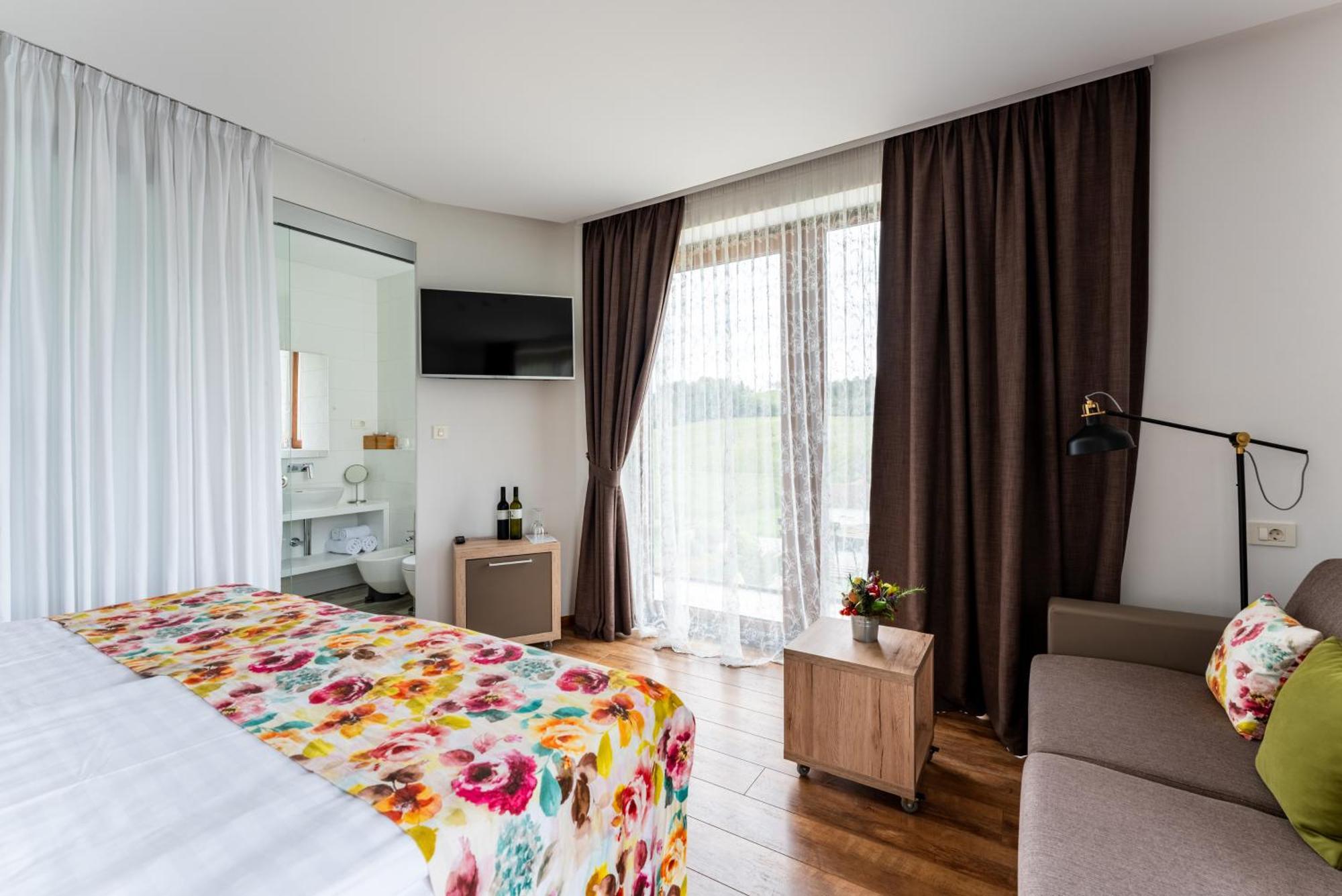 Bed&Breakfast Vinarija Coner Belovár Szoba fotó